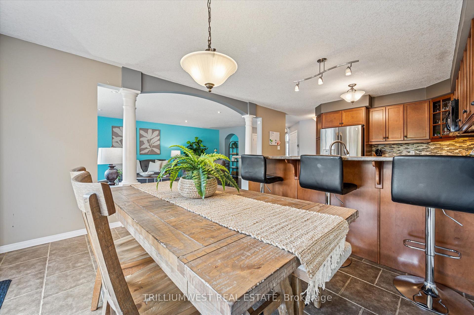 Photo 10 of 459 Townsend Drive, Woolwich, Breslau — HOMEH