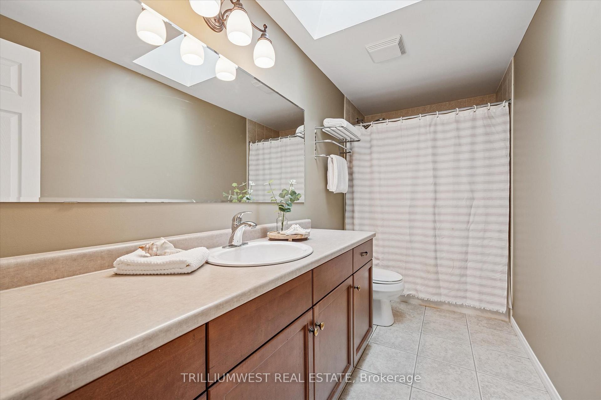 Photo 21 of 459 Townsend Drive, Woolwich, Breslau — HOMEH
