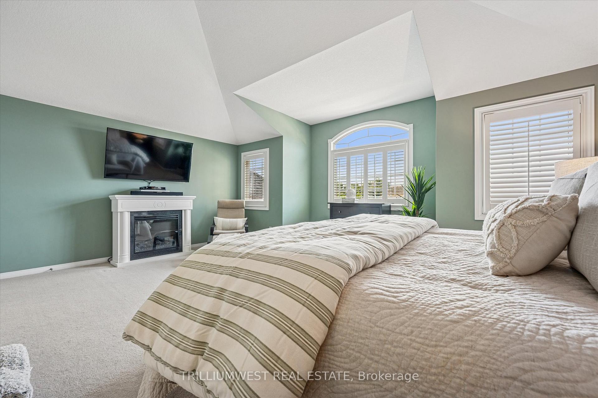 Photo 23 of 459 Townsend Drive, Woolwich, Breslau — HOMEH
