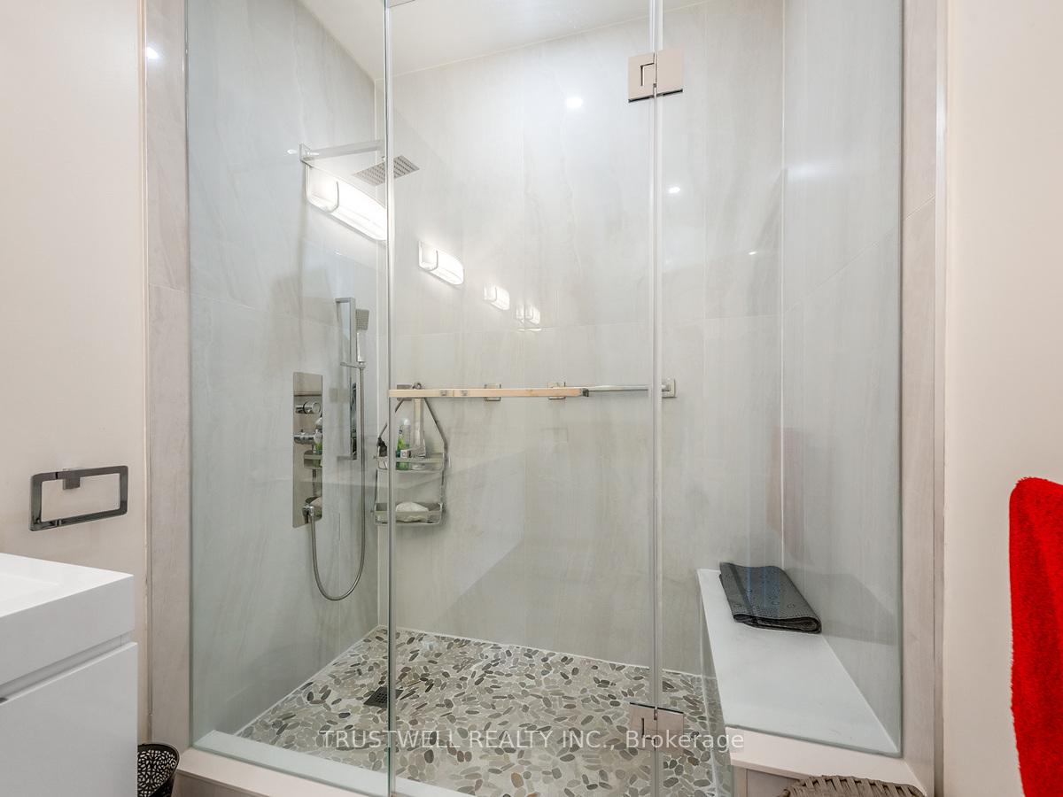 Photo 21 of 156 Edward Jeffreys Avenue, Markham, Wismer — HOMEH
