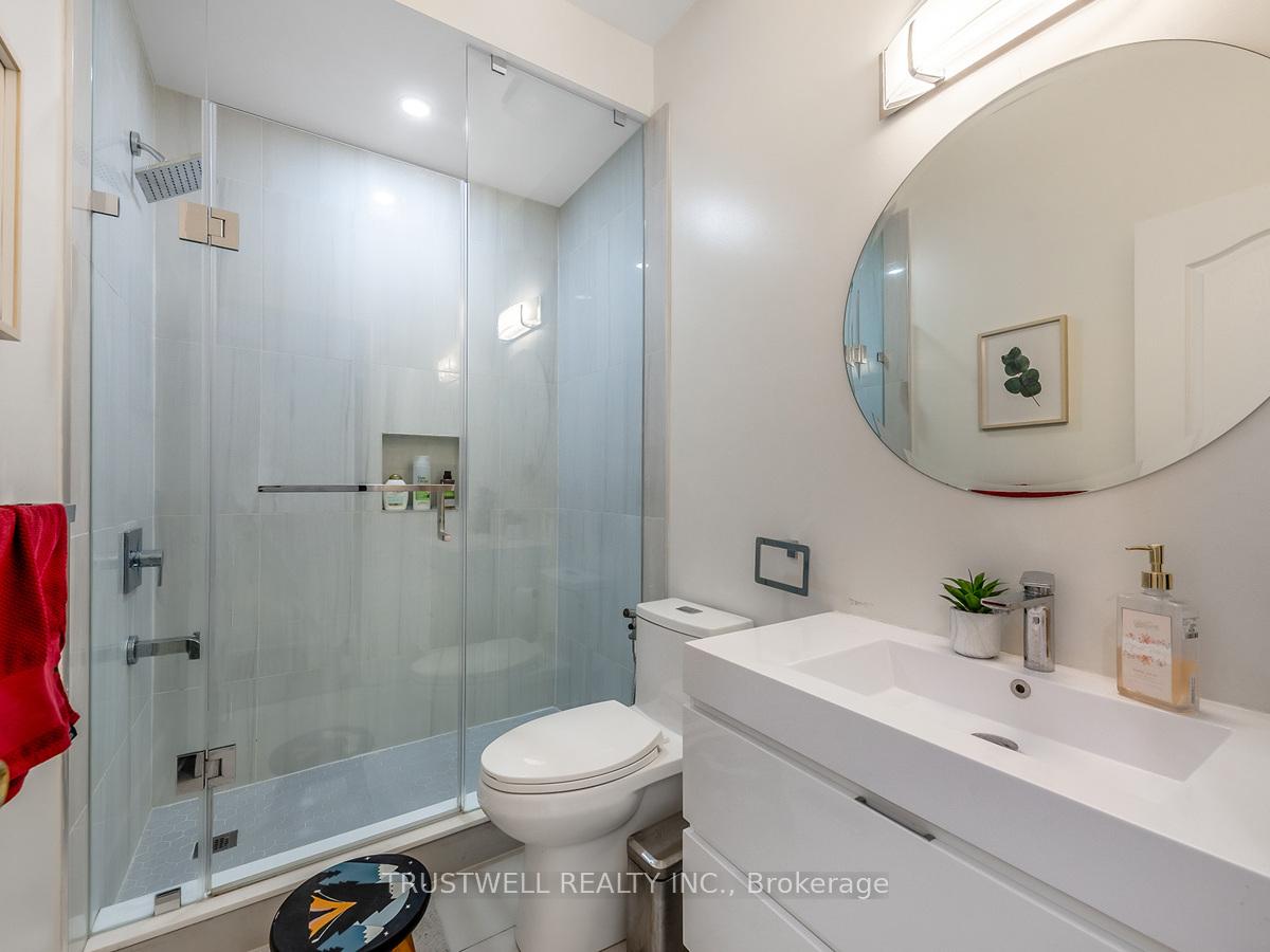 Photo 23 of 156 Edward Jeffreys Avenue, Markham, Wismer — HOMEH