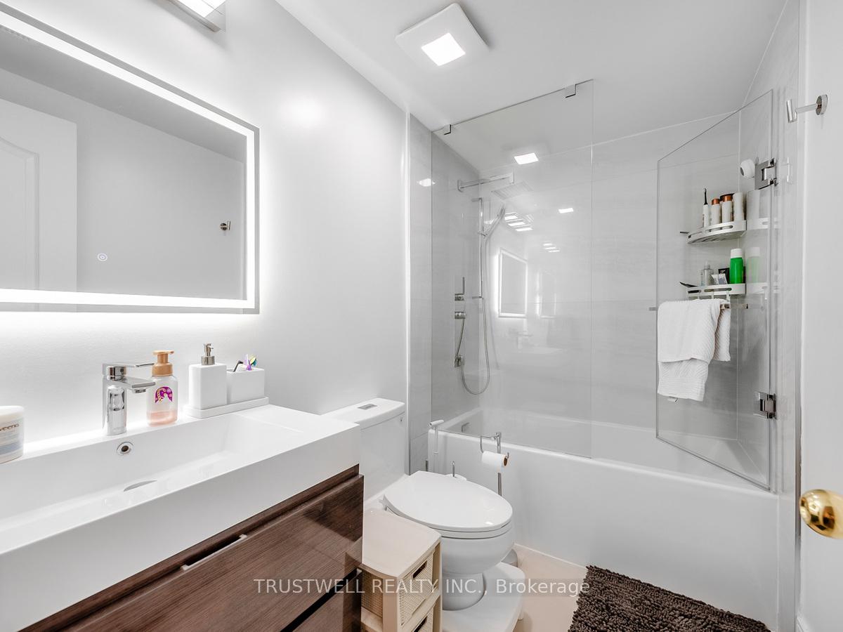 Photo 24 of 156 Edward Jeffreys Avenue, Markham, Wismer — HOMEH