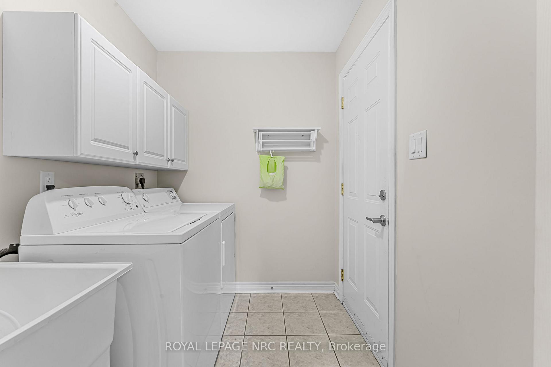 Photo 18 of 67 Bridgewater Court, Welland, N. Welland — HOMEH