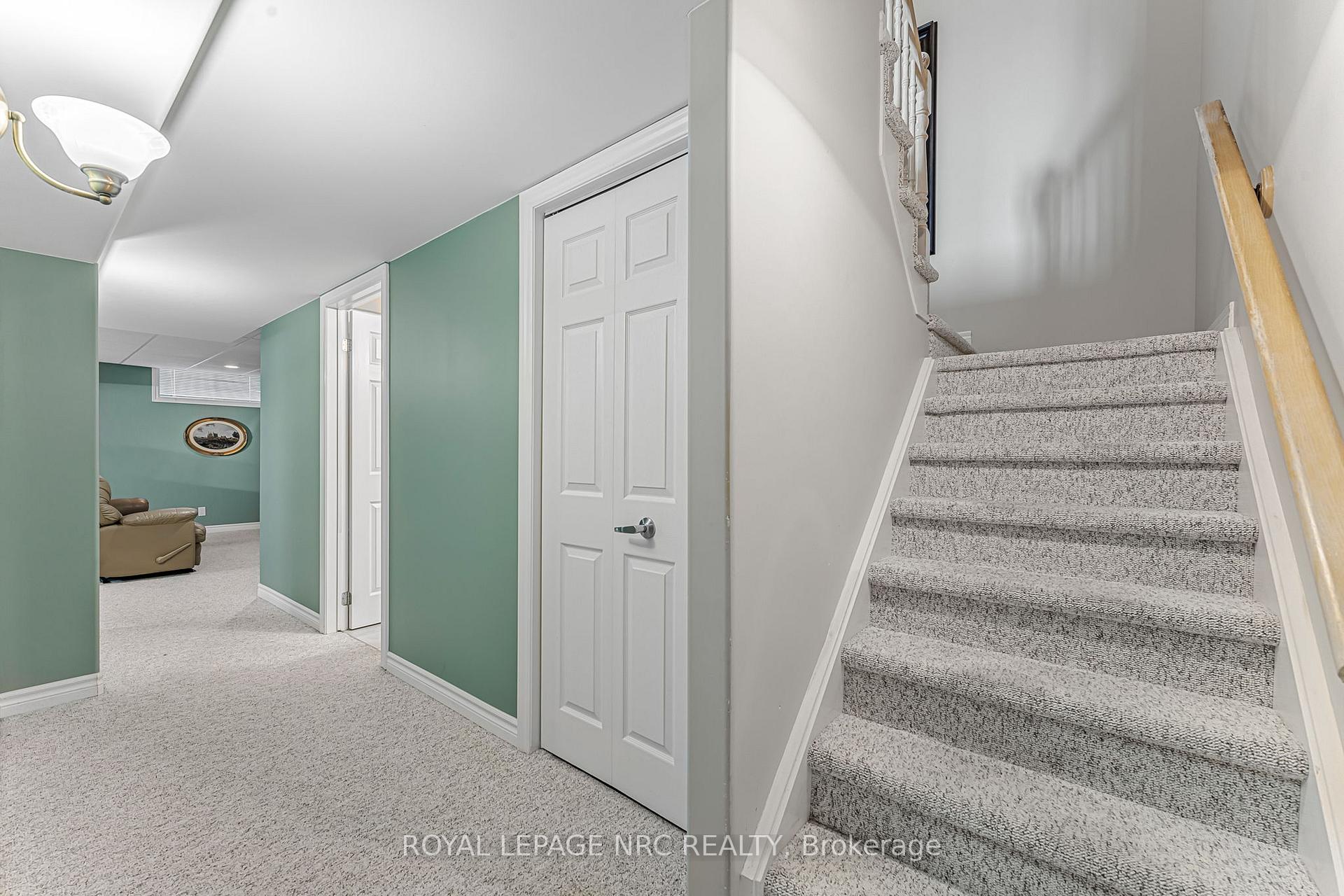 Photo 25 of 67 Bridgewater Court, Welland, N. Welland — HOMEH