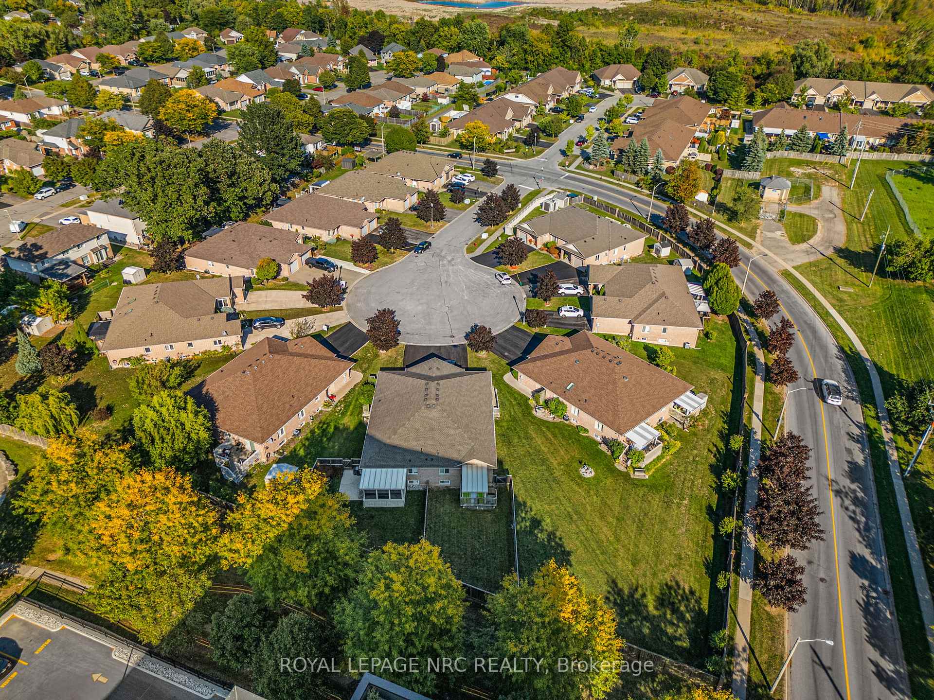 Photo 40 of 67 Bridgewater Court, Welland, N. Welland — HOMEH