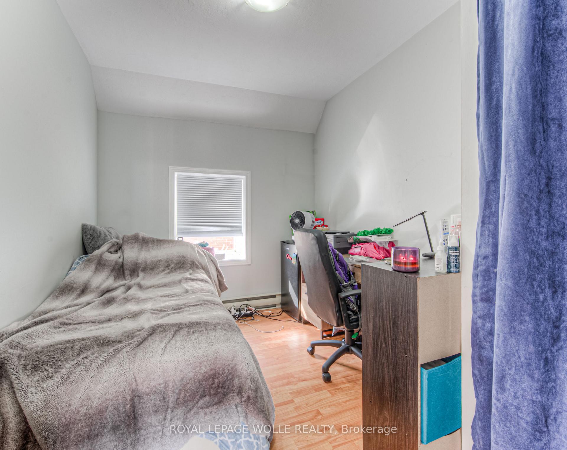 Photo 11 of 22 Ezra Avenue, Waterloo — HOMEH