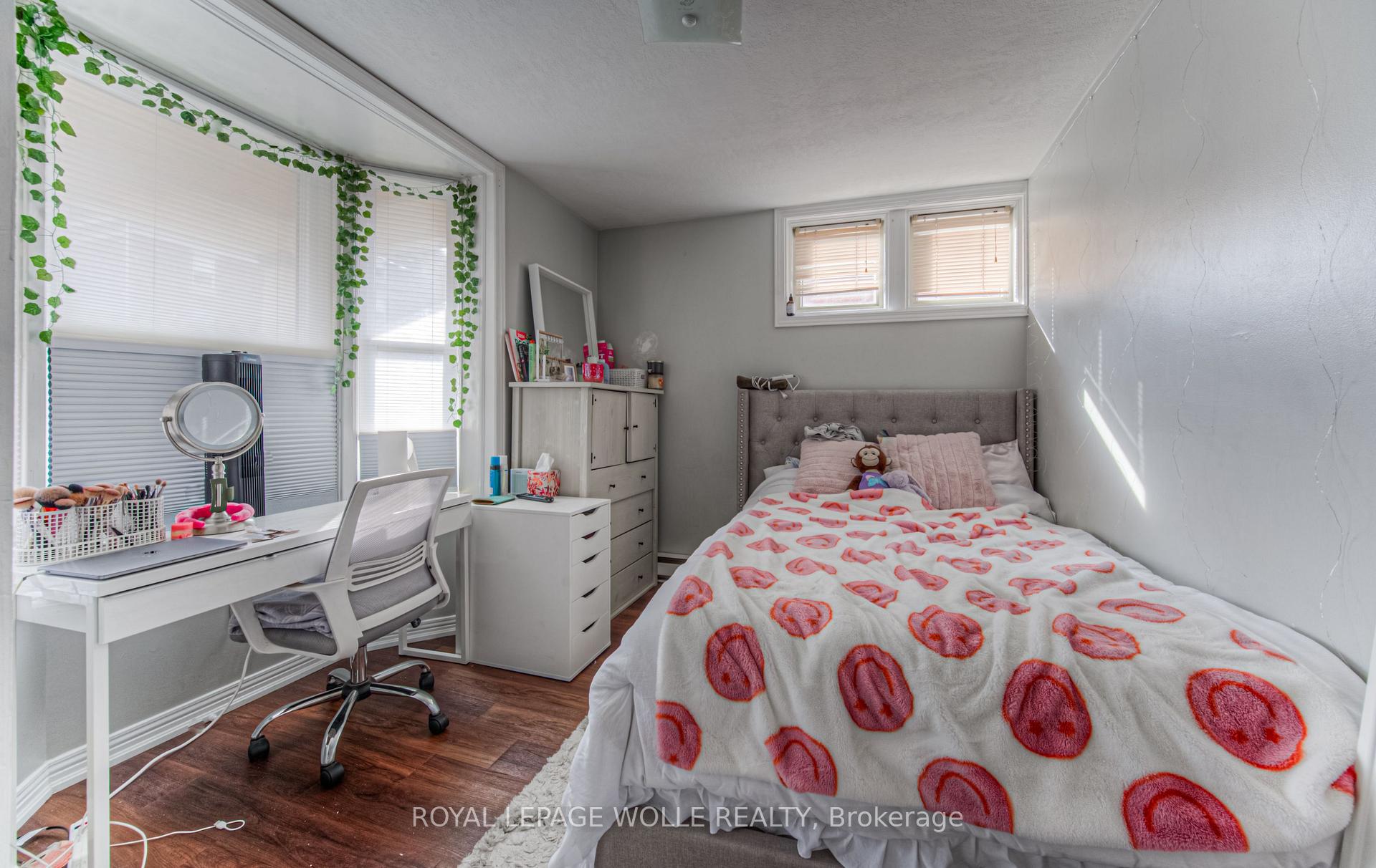 Photo 32 of 22 Ezra Avenue, Waterloo — HOMEH