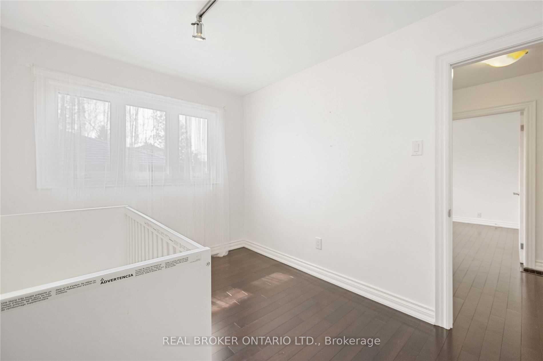 Photo 11 of Unit Main, 49 Hurricane Avenue, Vaughan, West Woodbridge — HOMEH