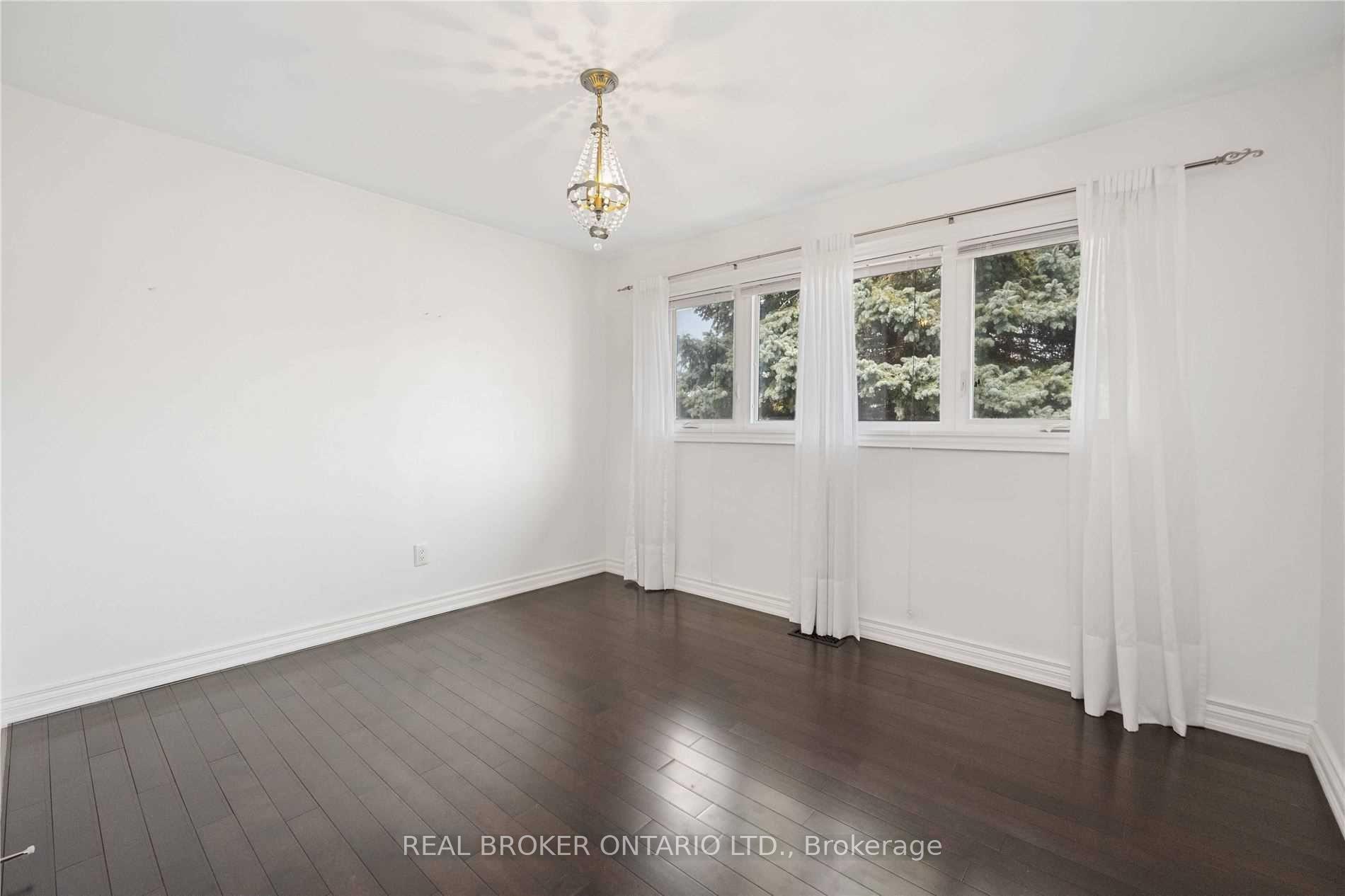 Photo 15 of Unit Main, 49 Hurricane Avenue, Vaughan, West Woodbridge — HOMEH