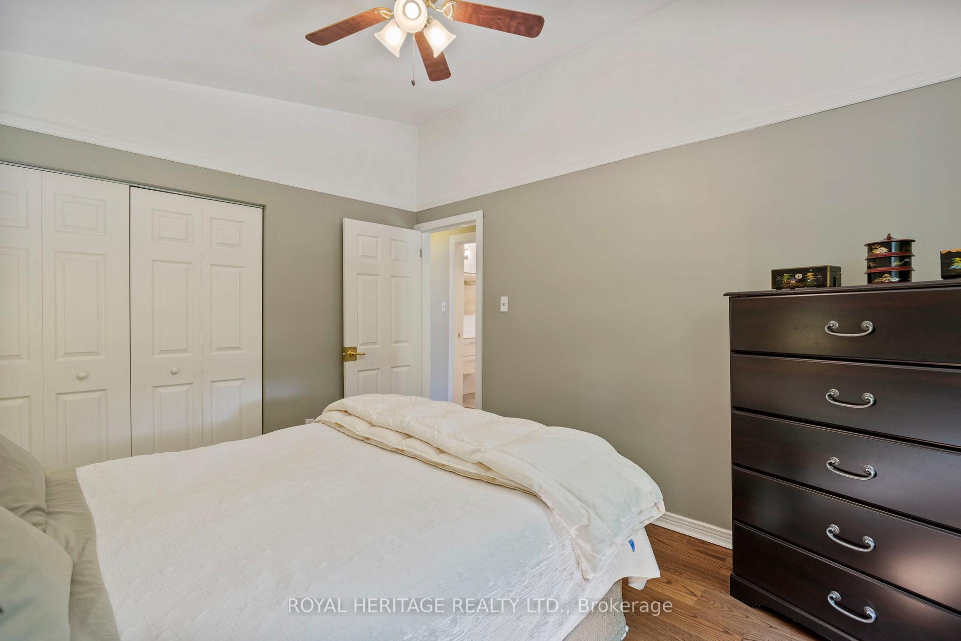Photo 17 of 165 Hillcrest Drive, Whitby, Downtown Whitby — HOMEH