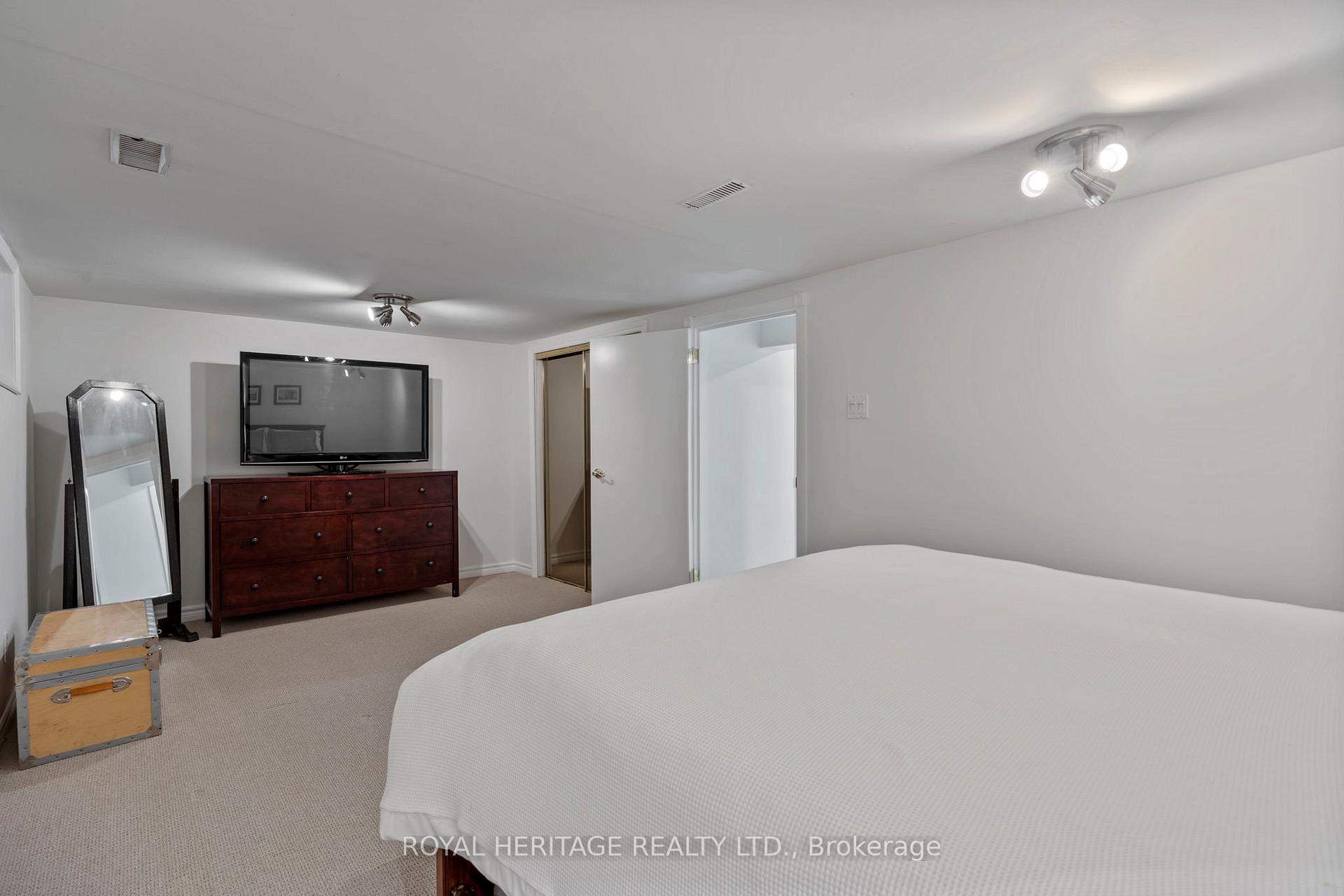 Photo 27 of 165 Hillcrest Drive, Whitby, Downtown Whitby — HOMEH