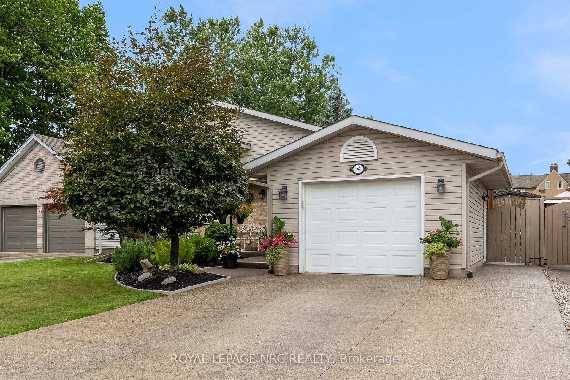 Photo 8 of 8 Stefanie Crescent, Welland, Prince Charles — HOMEH
