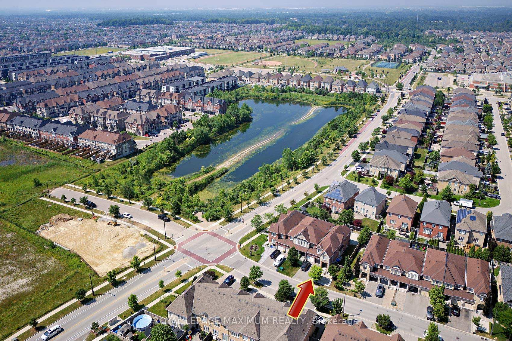 Photo 2 of 8 Sedgewick Place, Vaughan, Vellore Village — HOMEH