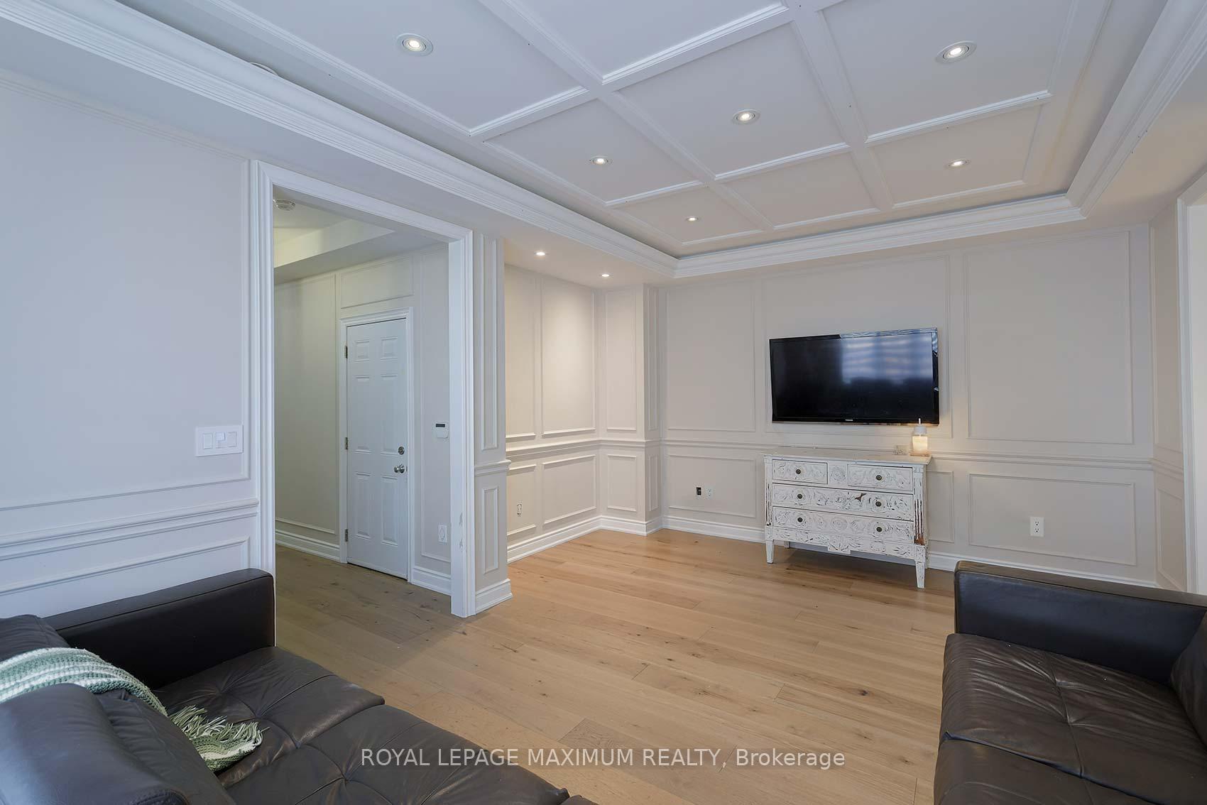 Photo 7 of 8 Sedgewick Place, Vaughan, Vellore Village — HOMEH