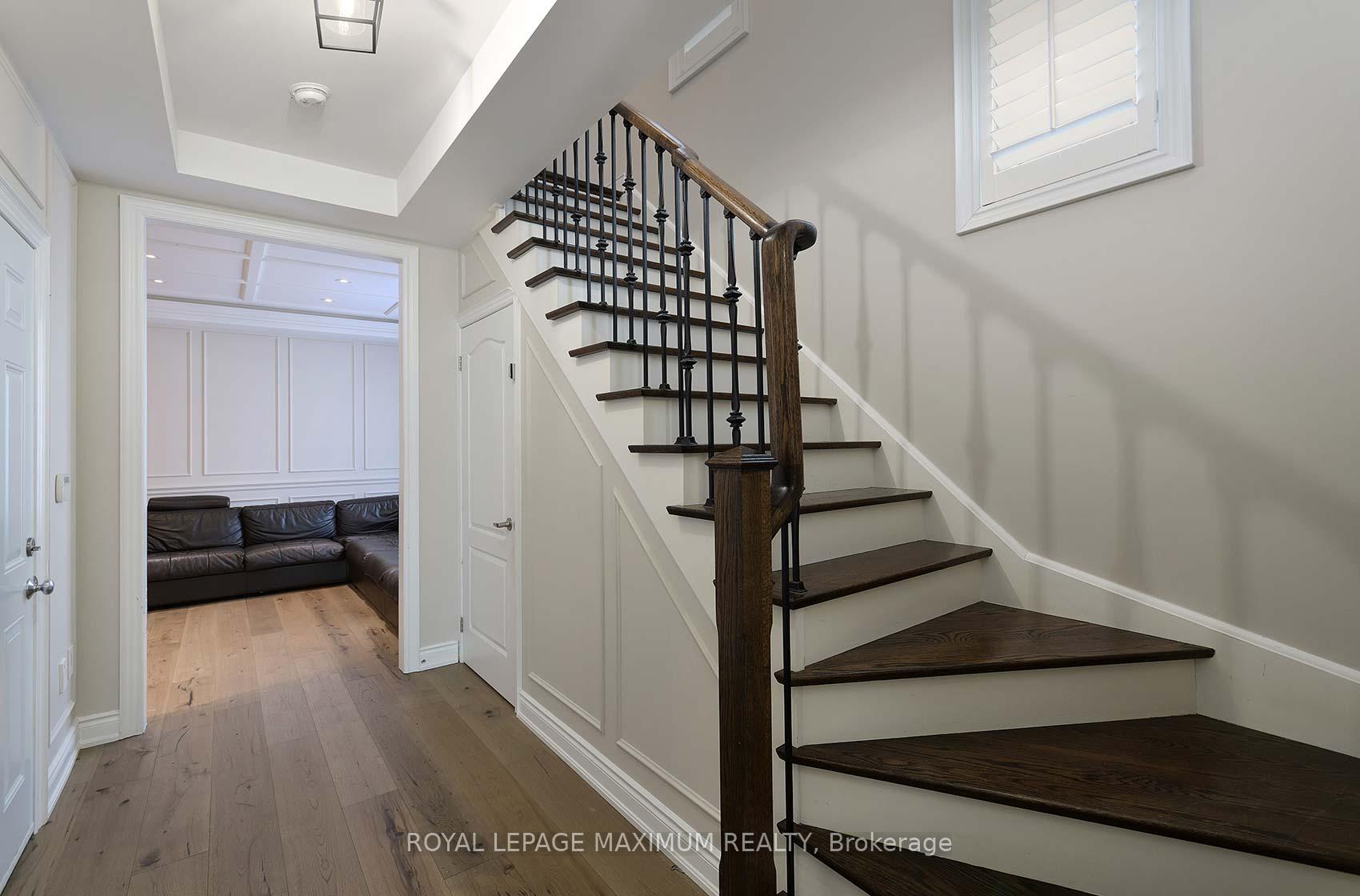 Photo 15 of 8 Sedgewick Place, Vaughan, Vellore Village — HOMEH