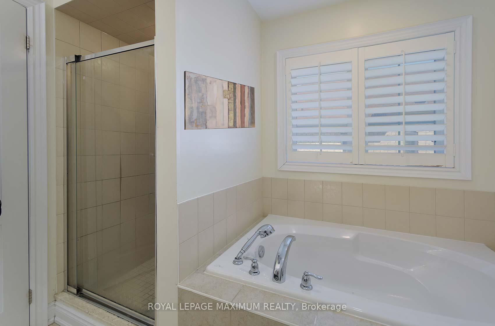 Photo 21 of 8 Sedgewick Place, Vaughan, Vellore Village — HOMEH