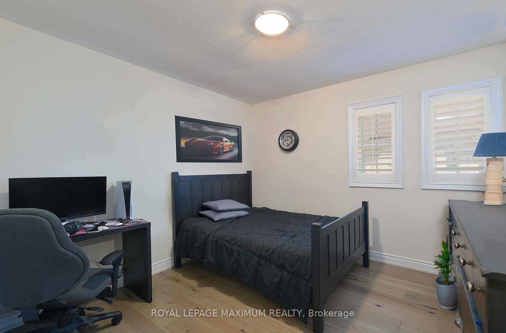 Photo 22 of 8 Sedgewick Place, Vaughan, Vellore Village — HOMEH