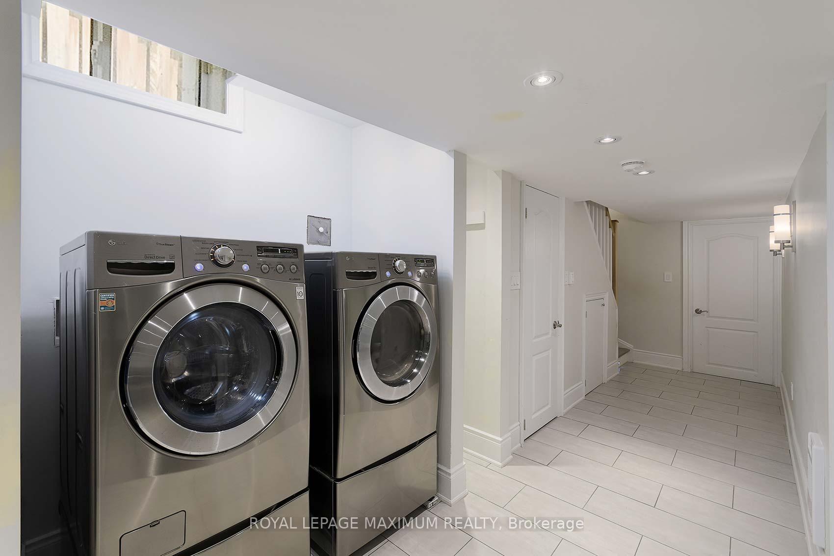 Photo 35 of 8 Sedgewick Place, Vaughan, Vellore Village — HOMEH