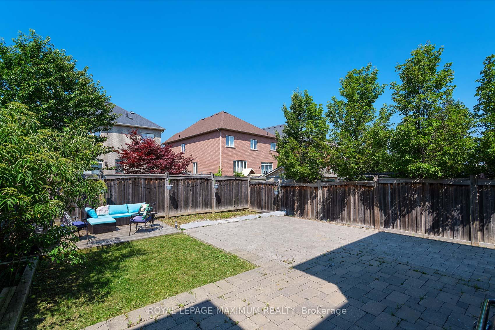 Photo 39 of 8 Sedgewick Place, Vaughan, Vellore Village — HOMEH