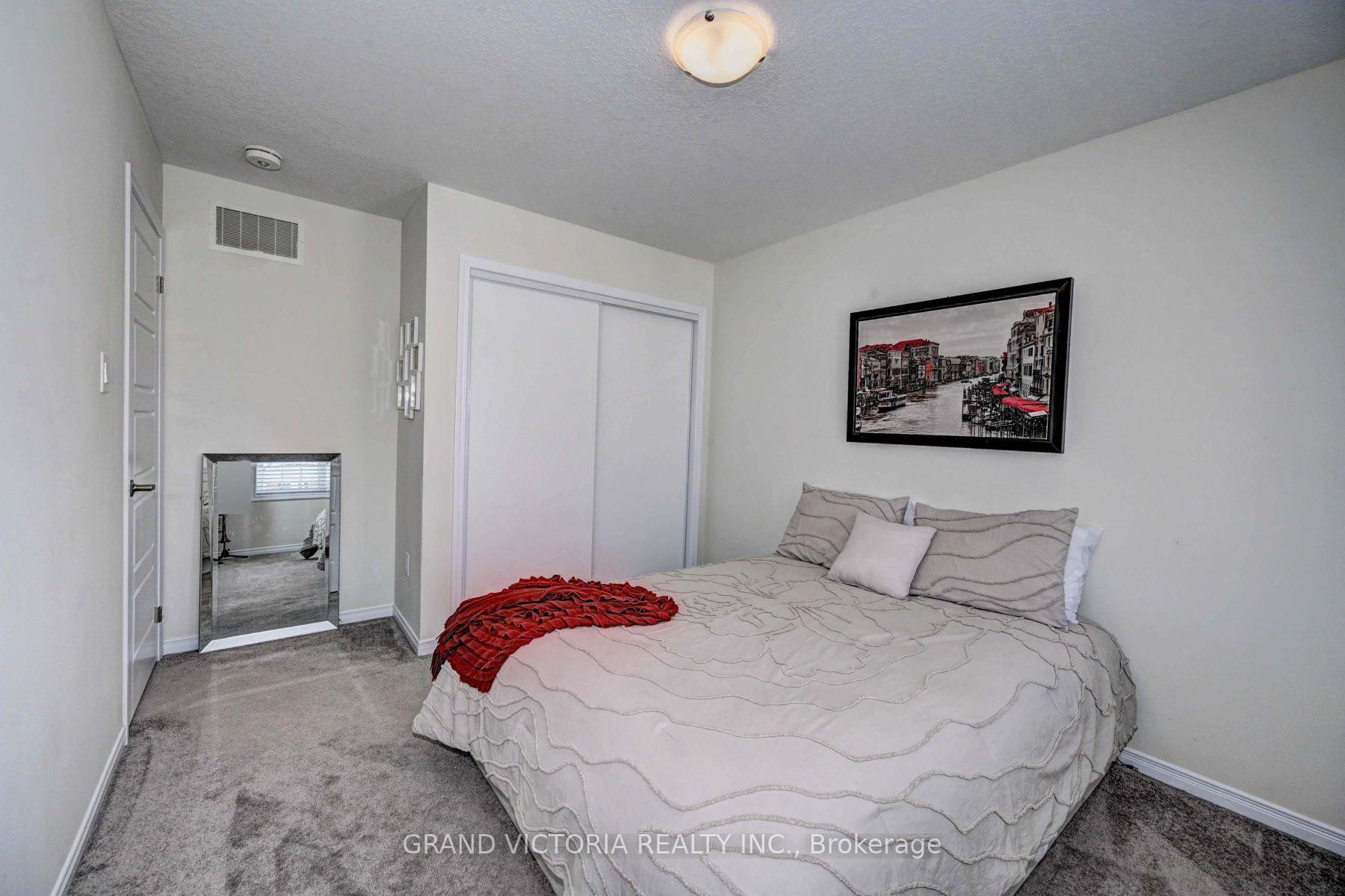 Photo 16 of 55 Blacksmith Drive, Woolwich, Breslau — HOMEH
