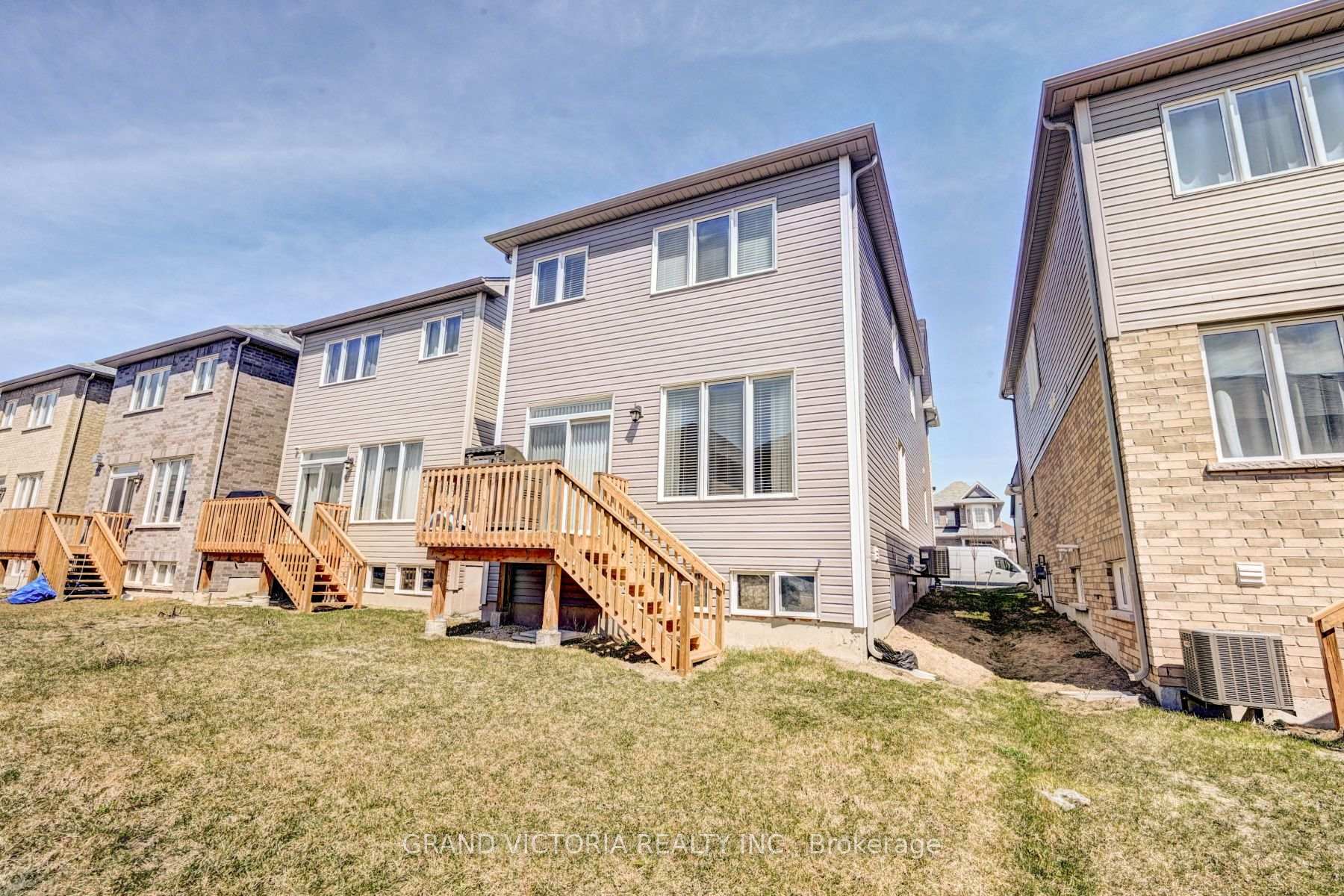 Photo 21 of 55 Blacksmith Drive, Woolwich, Breslau — HOMEH