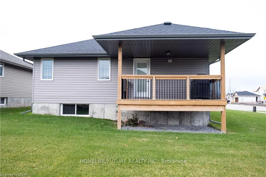 Photo 7 of 43 Chelford Crescent, Belleville, Belleville Ward — HOMEH