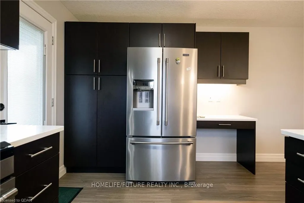 Photo 15 of 43 Chelford Crescent, Belleville, Belleville Ward — HOMEH