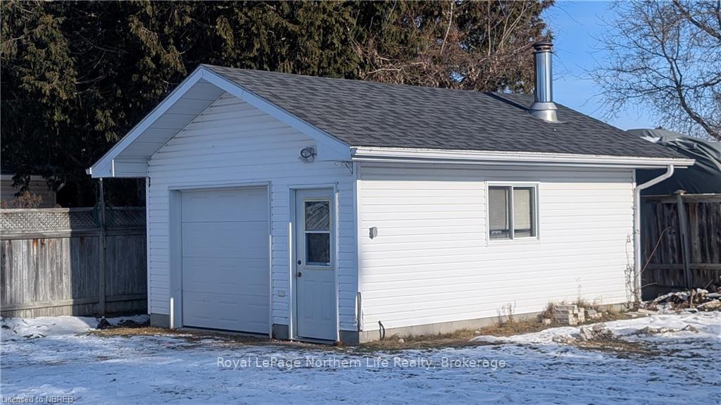 Photo 4 of 294 Belanger Street, West Nipissing, Sturgeon Falls — HOMEH