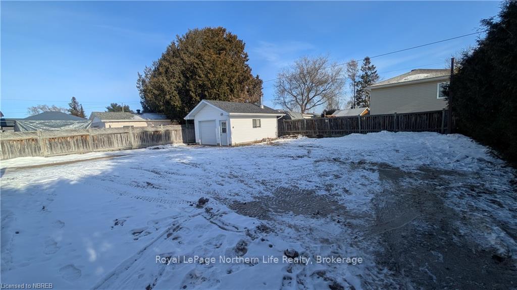 Photo 26 of 294 Belanger Street, West Nipissing, Sturgeon Falls — HOMEH