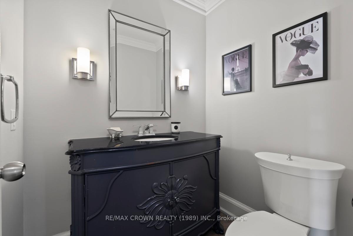 Photo 17 of 53 Cranberry Lane, Aurora, Aurora Highlands — HOMEH