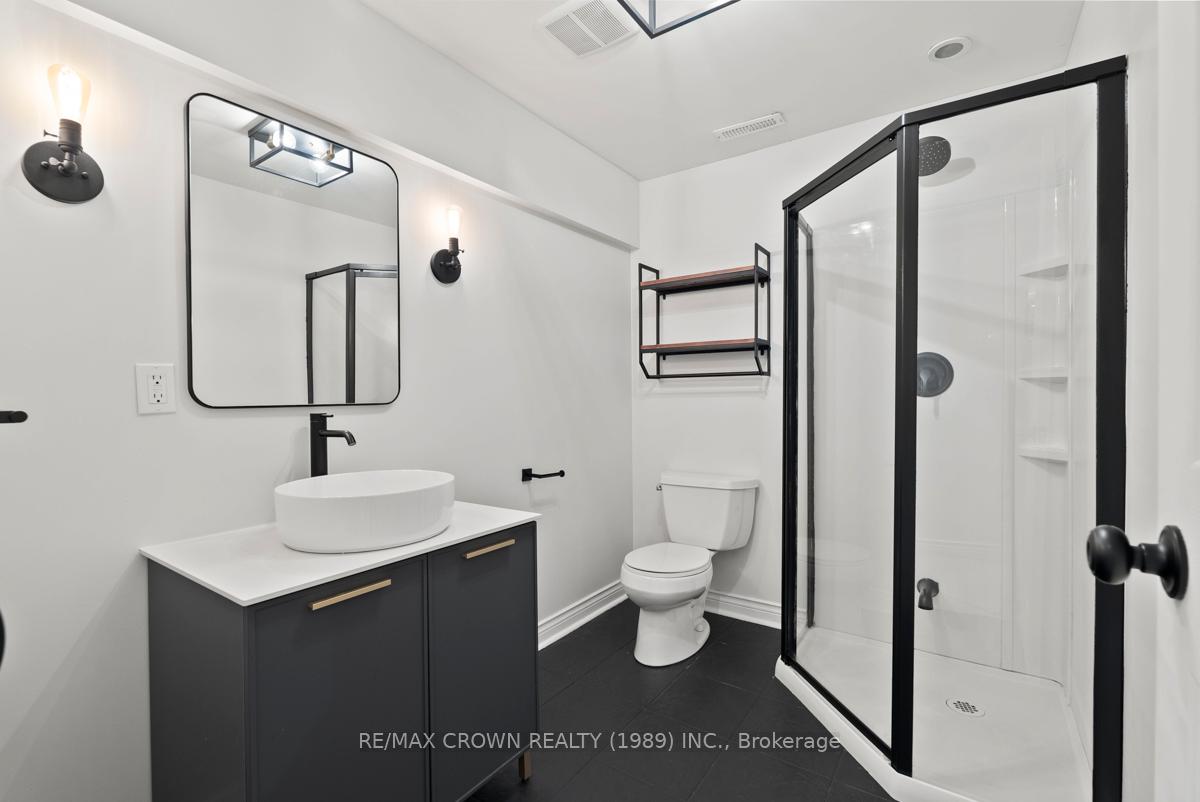 Photo 33 of 53 Cranberry Lane, Aurora, Aurora Highlands — HOMEH