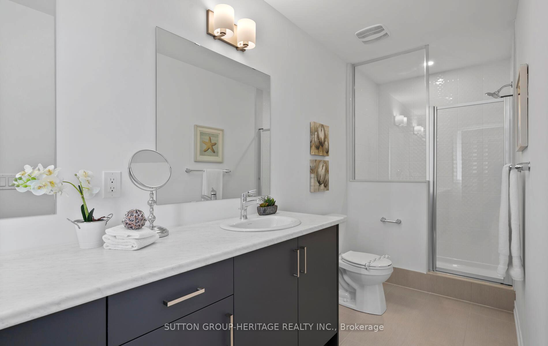 Photo 19 of 16 Sorbara Way, Whitby, Brooklin — HOMEH