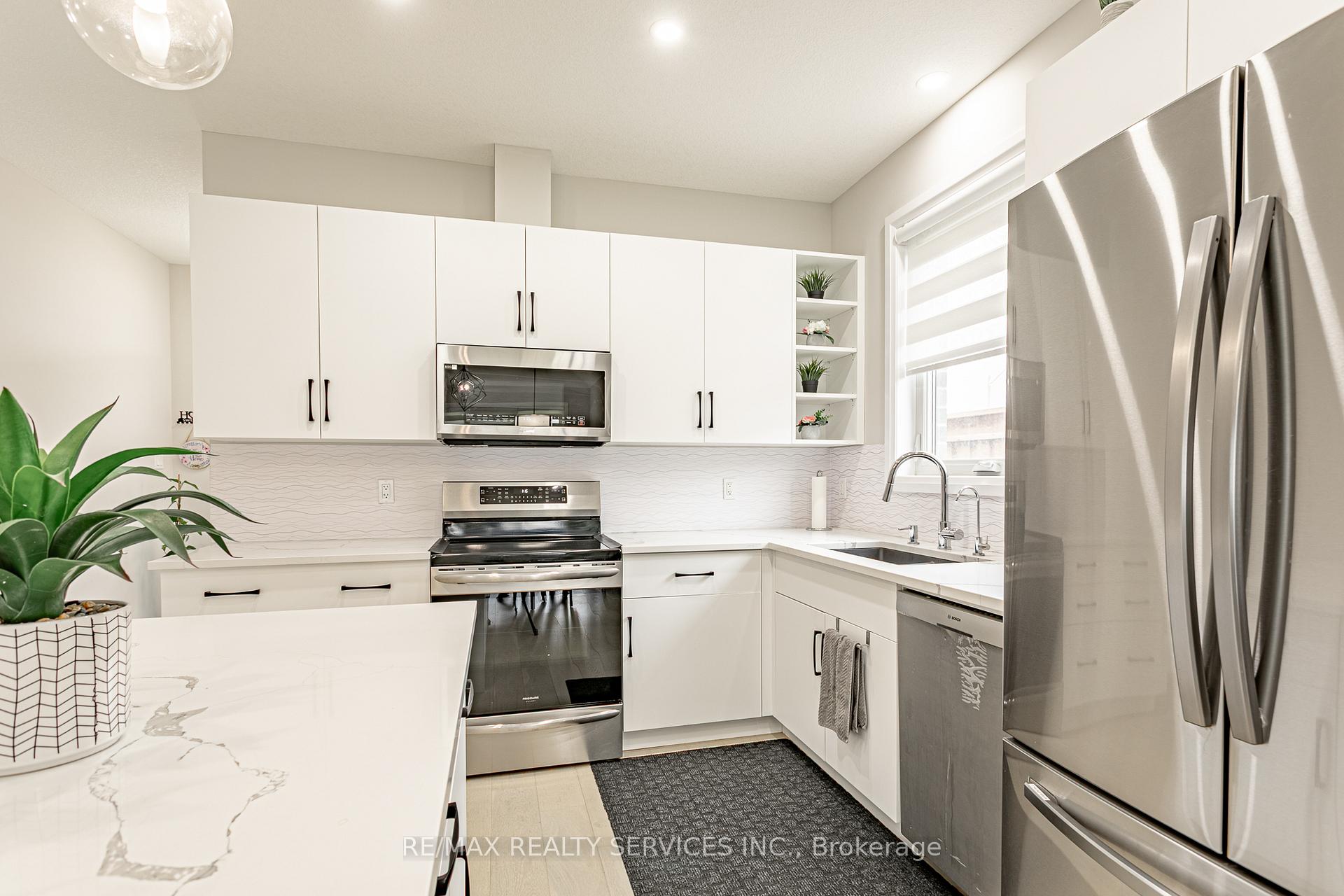 Photo 13 of 51 Wenger Road W, Woolwich, Elmira — HOMEH