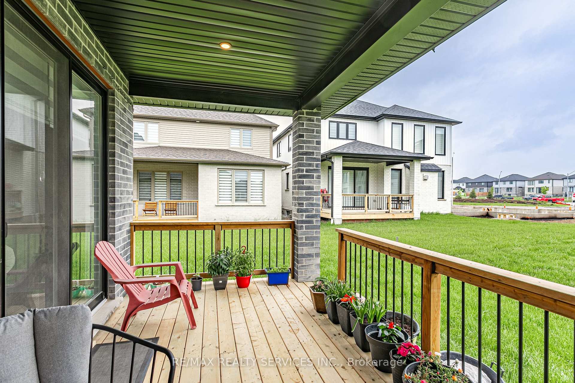Photo 32 of 51 Wenger Road W, Woolwich, Elmira — HOMEH