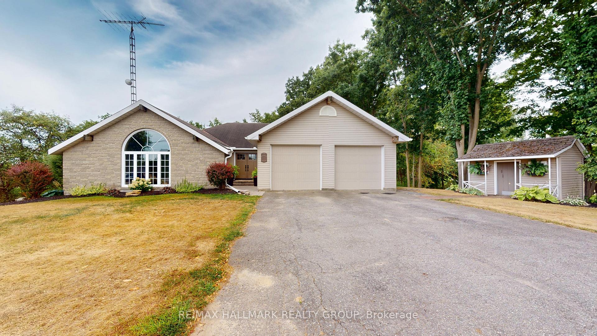 Photo 1 of 2661 Mcintosh Road W, Augusta, Augusta Twp — HOMEH