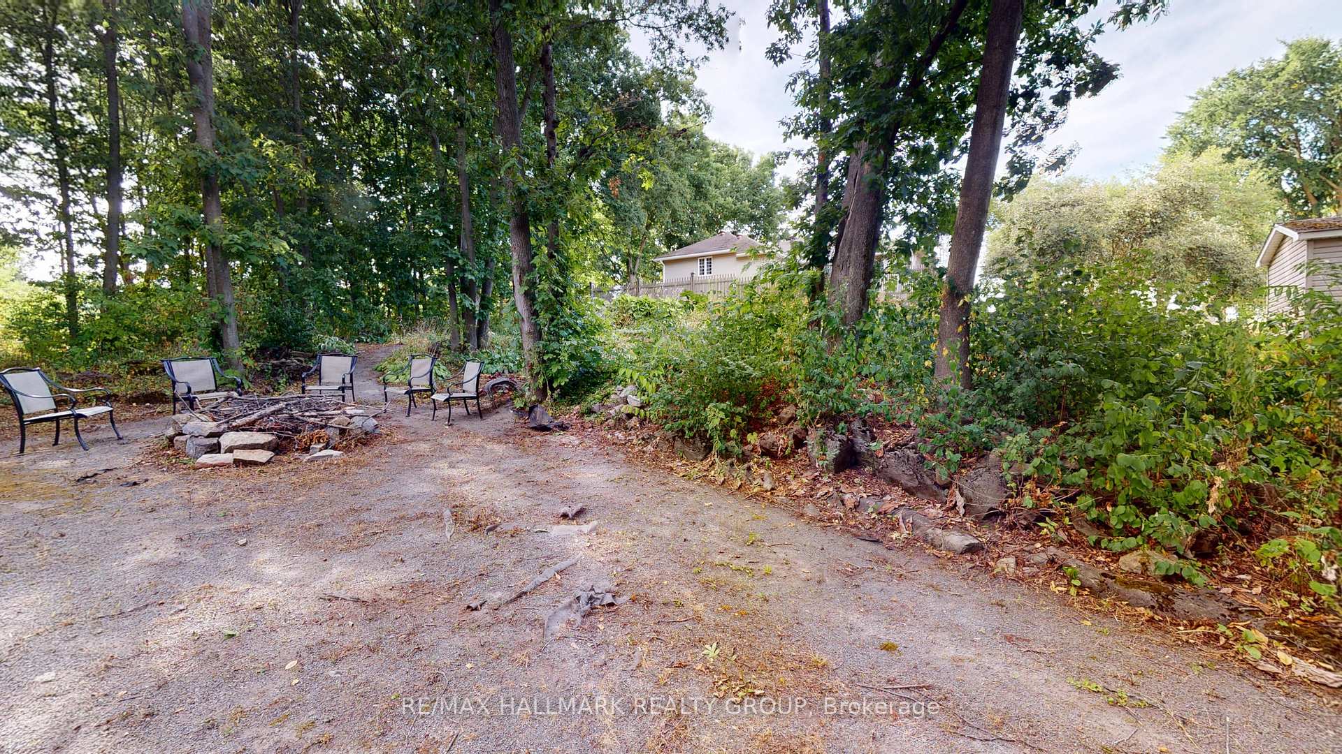 Photo 35 of 2661 Mcintosh Road W, Augusta, Augusta Twp — HOMEH