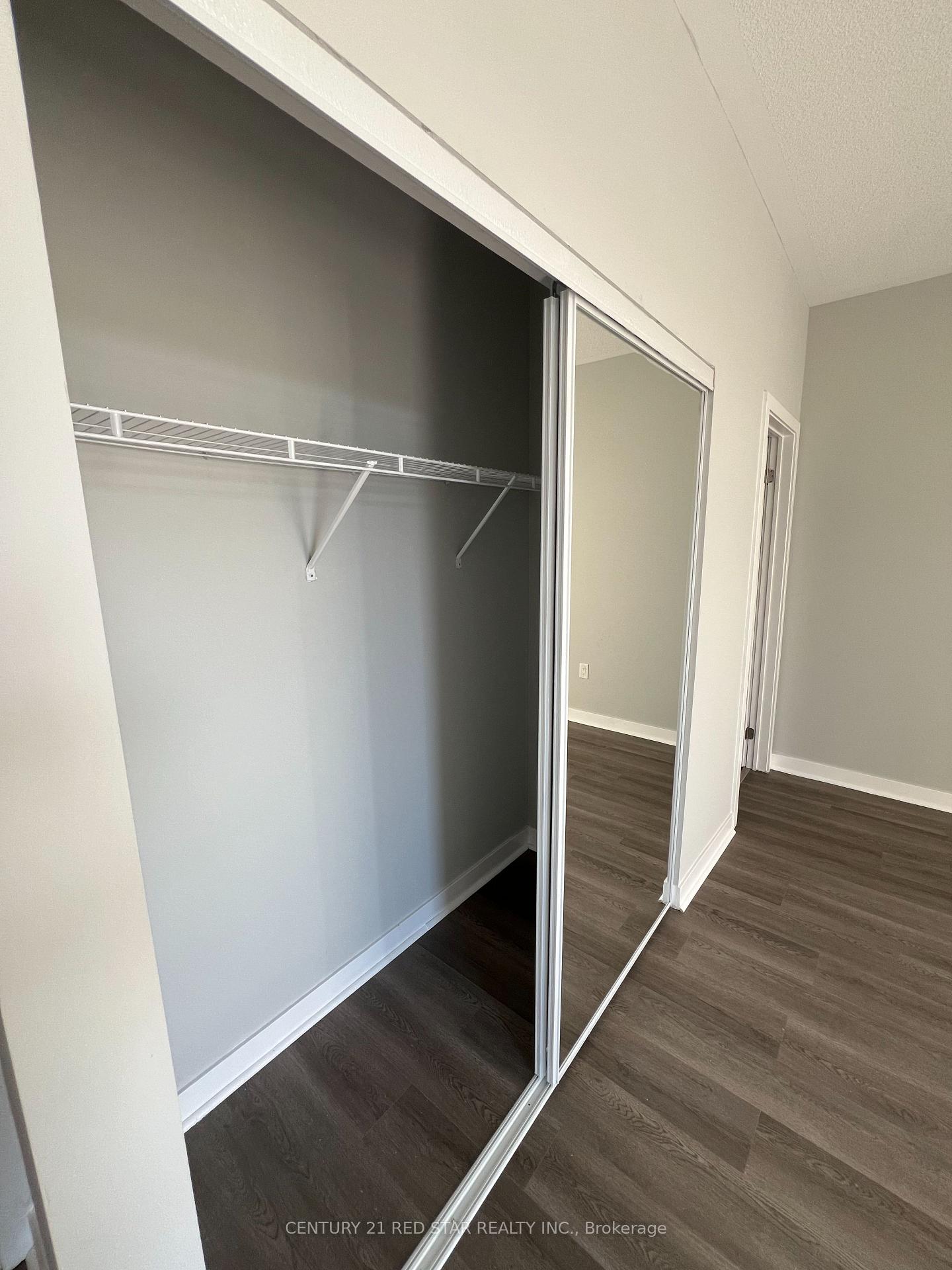 Photo 11 of 218 Dalhousie Street, Vaughan, Vaughan Grove — HOMEH