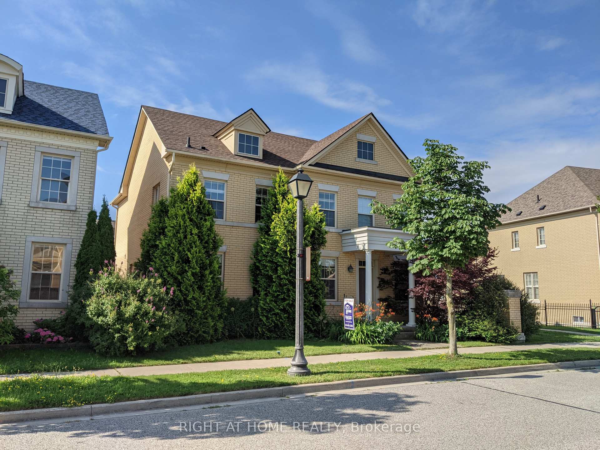 Photo 1 of 19 Charity Crescent, Markham, Cathedraltown — HOMEH