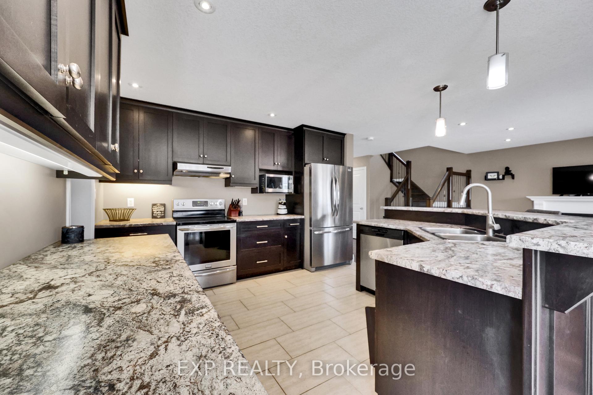 Photo 13 of 5 Oliver Crescent, Zorra, Thamesford — HOMEH
