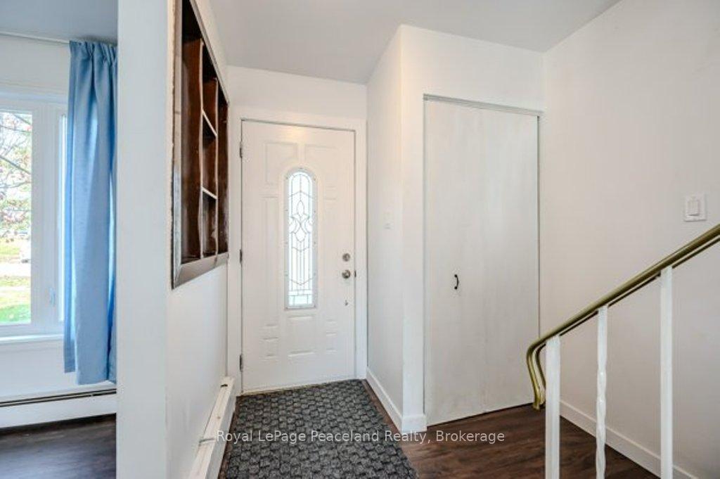 Photo 3 of 175 Cedarbrae Avenue, Waterloo — HOMEH