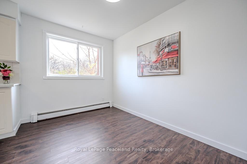 Photo 9 of 175 Cedarbrae Avenue, Waterloo — HOMEH