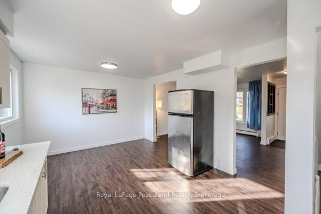 Photo 14 of 175 Cedarbrae Avenue, Waterloo — HOMEH