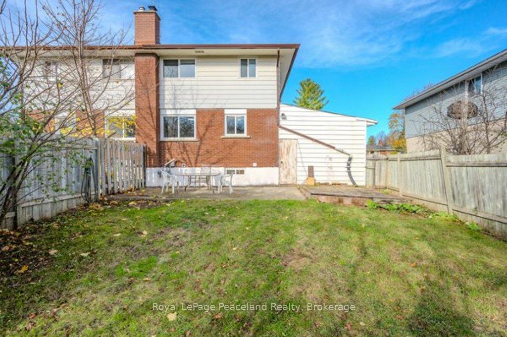 Photo 34 of 175 Cedarbrae Avenue, Waterloo — HOMEH