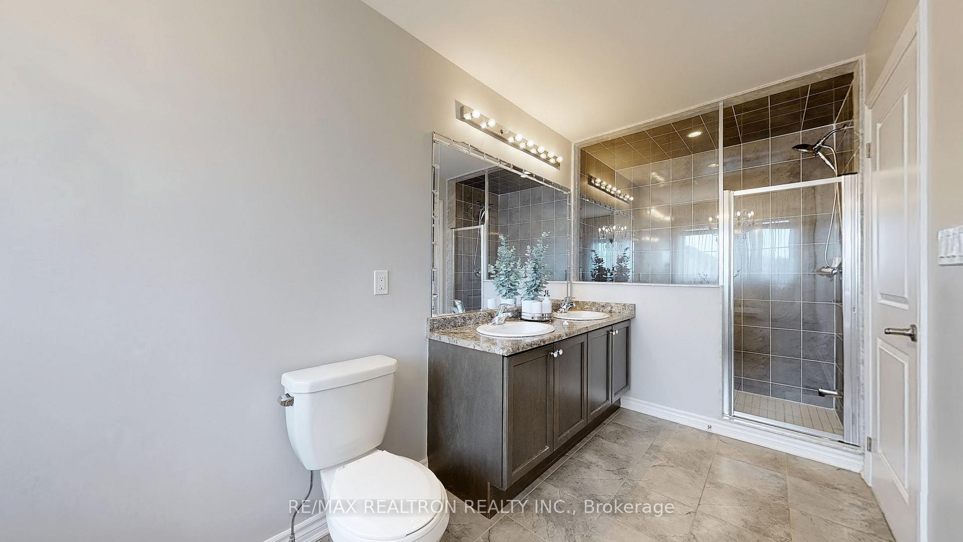 Photo 28 of 45 Vedette Way, Vaughan, Vellore Village — HOMEH