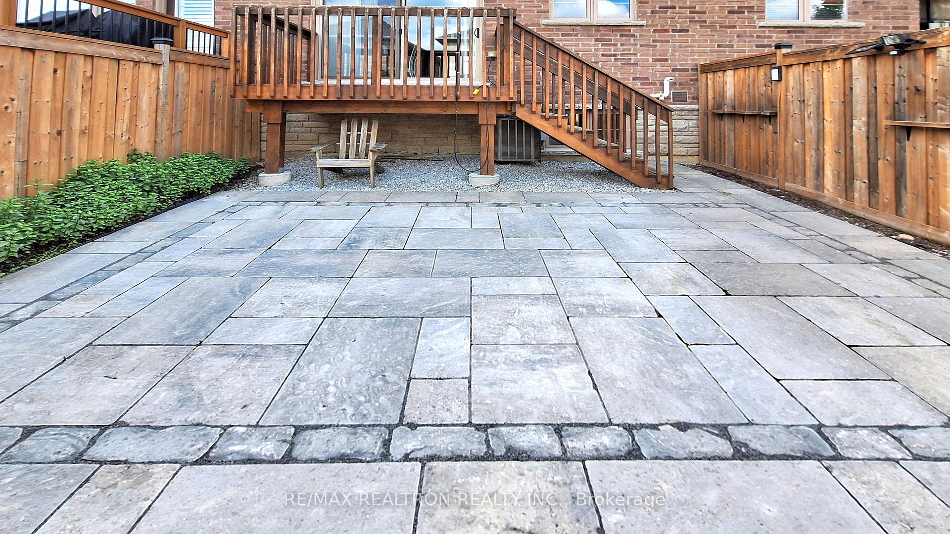 Photo 38 of 45 Vedette Way, Vaughan, Vellore Village — HOMEH