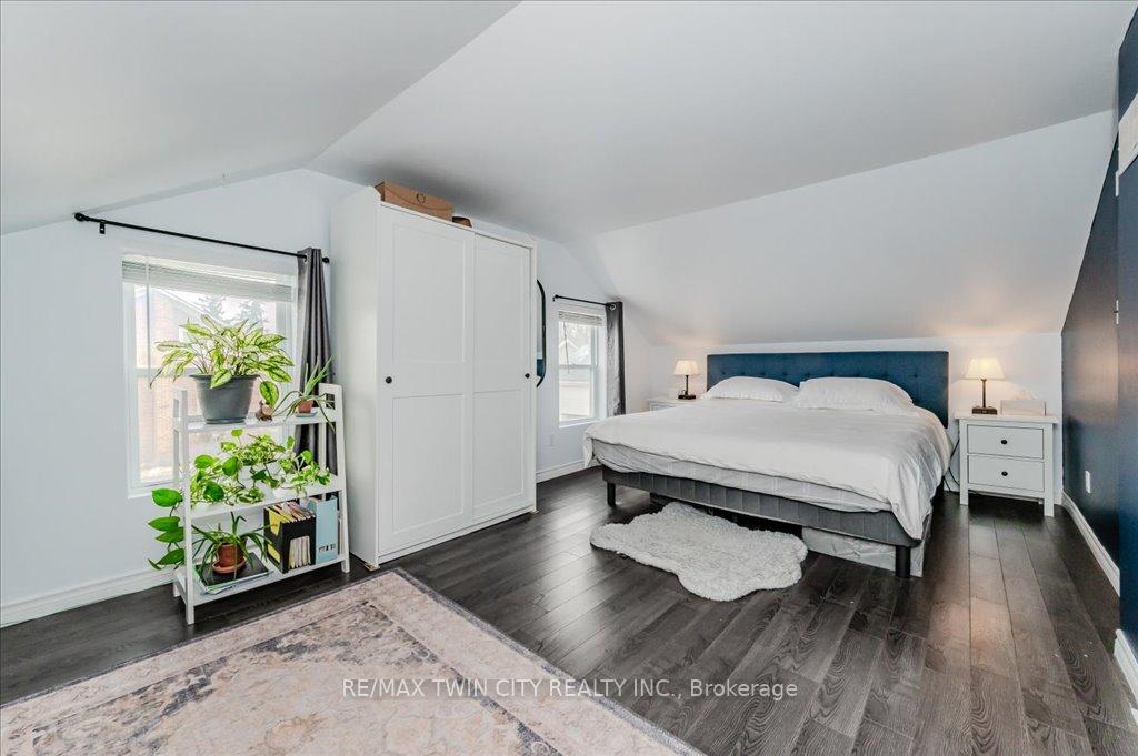 Photo 24 of 999 Northfield Drive E, Woolwich — HOMEH