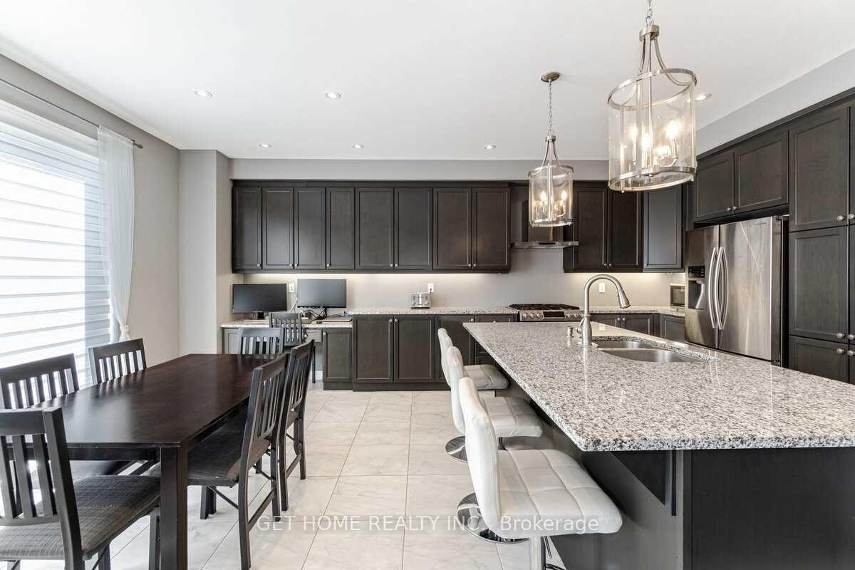 Photo 9 of Unit Main, 37 First Nations Trail, Vaughan, Kleinburg — HOMEH