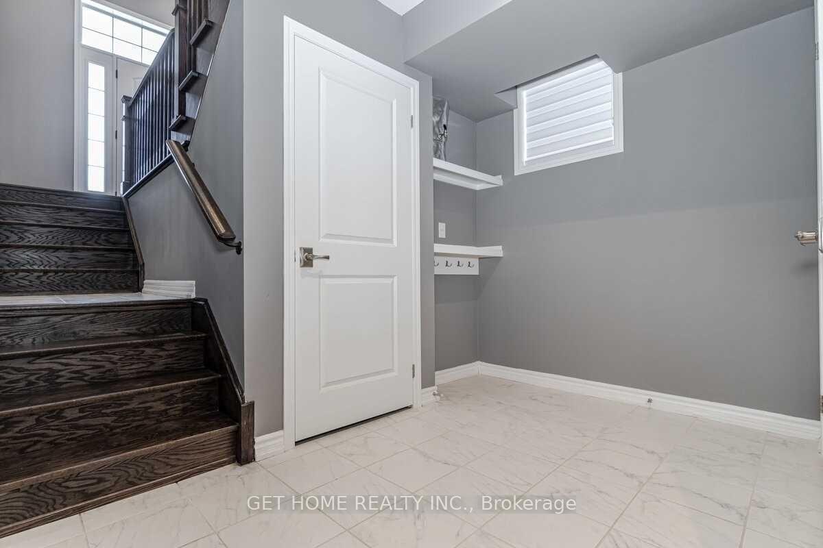 Photo 30 of Unit Main, 37 First Nations Trail, Vaughan, Kleinburg — HOMEH