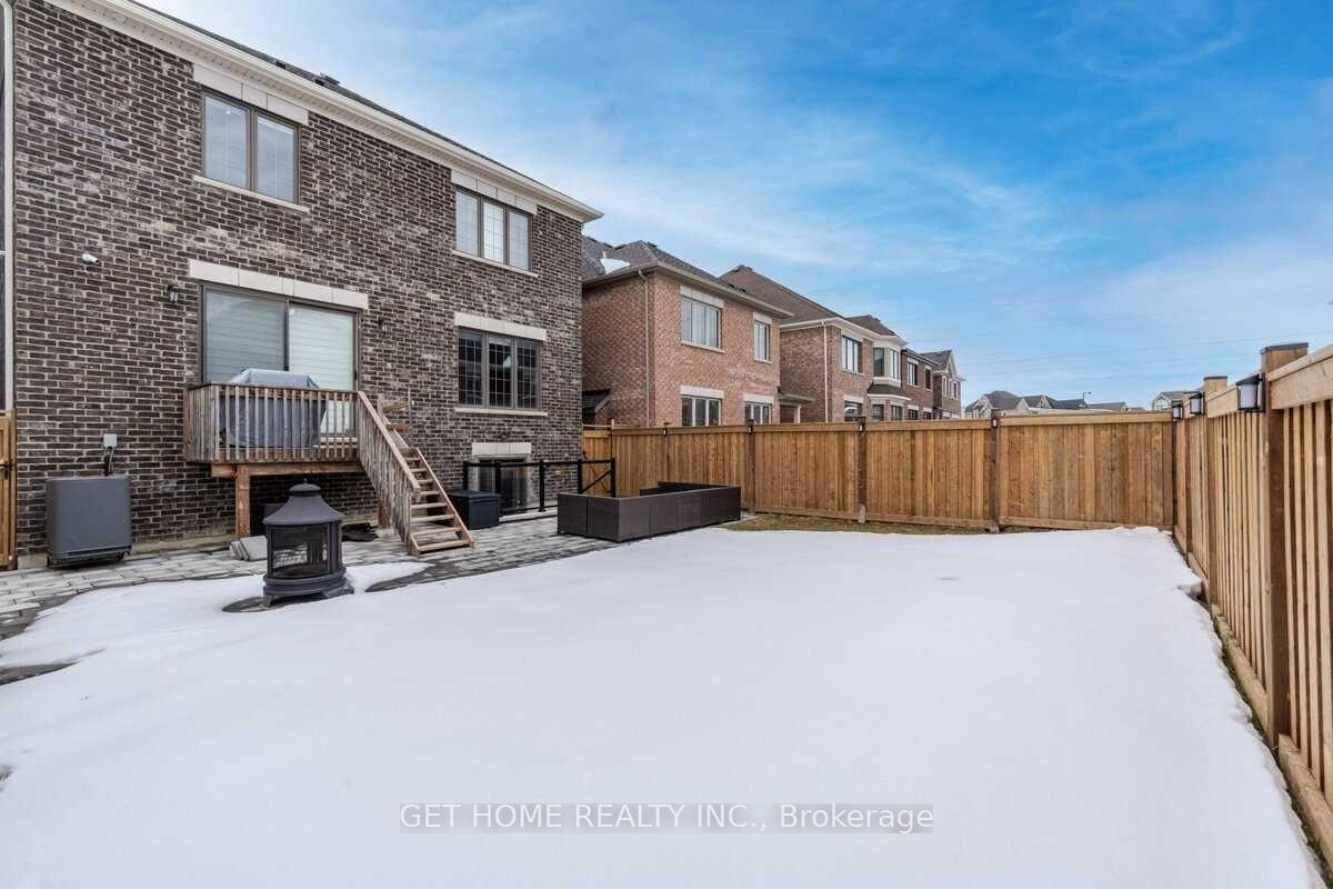 Photo 33 of Unit Main, 37 First Nations Trail, Vaughan, Kleinburg — HOMEH