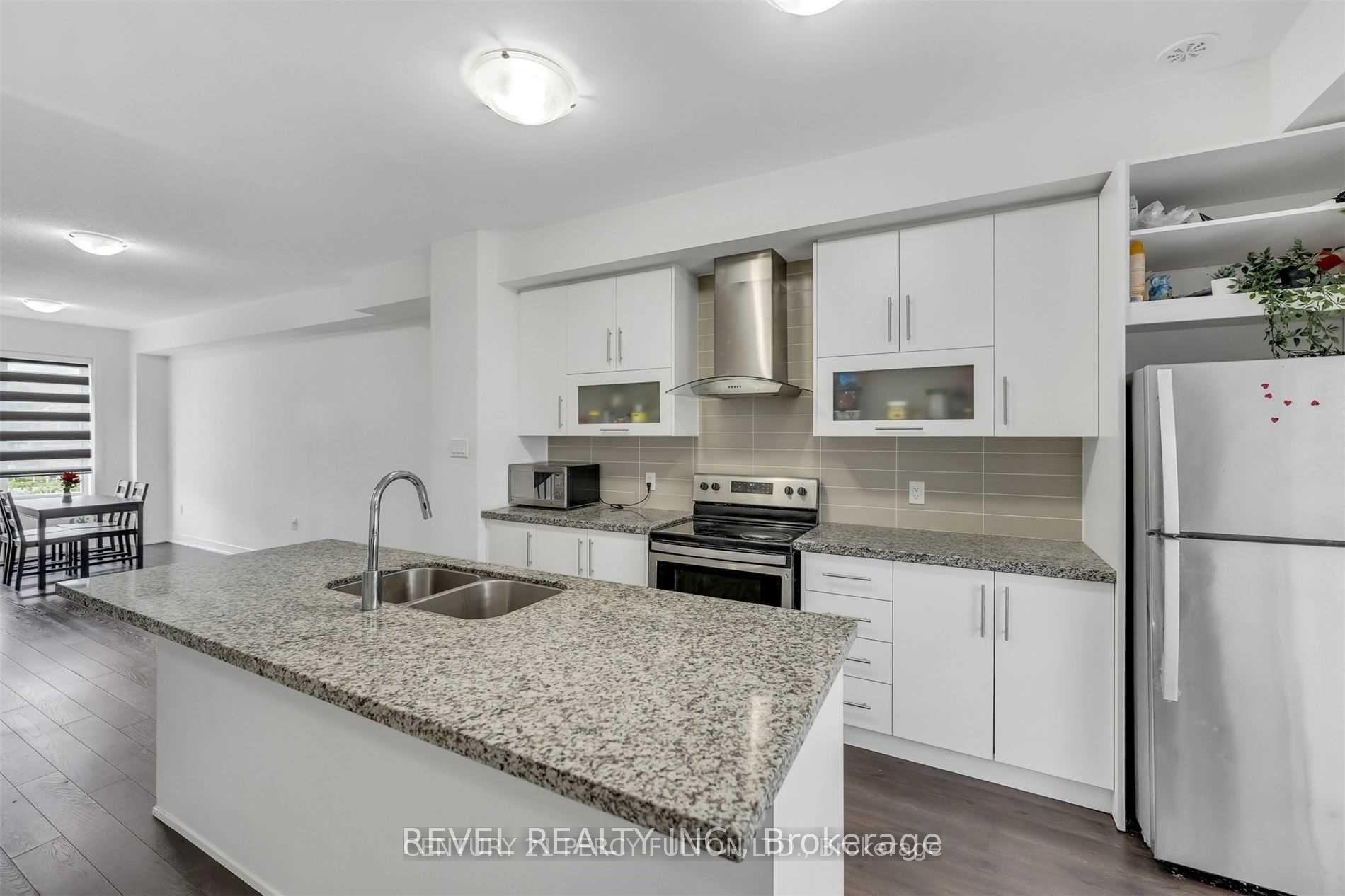 Photo 40 of 21 Donald Fleming Way, Whitby, Pringle Creek — HOMEH
